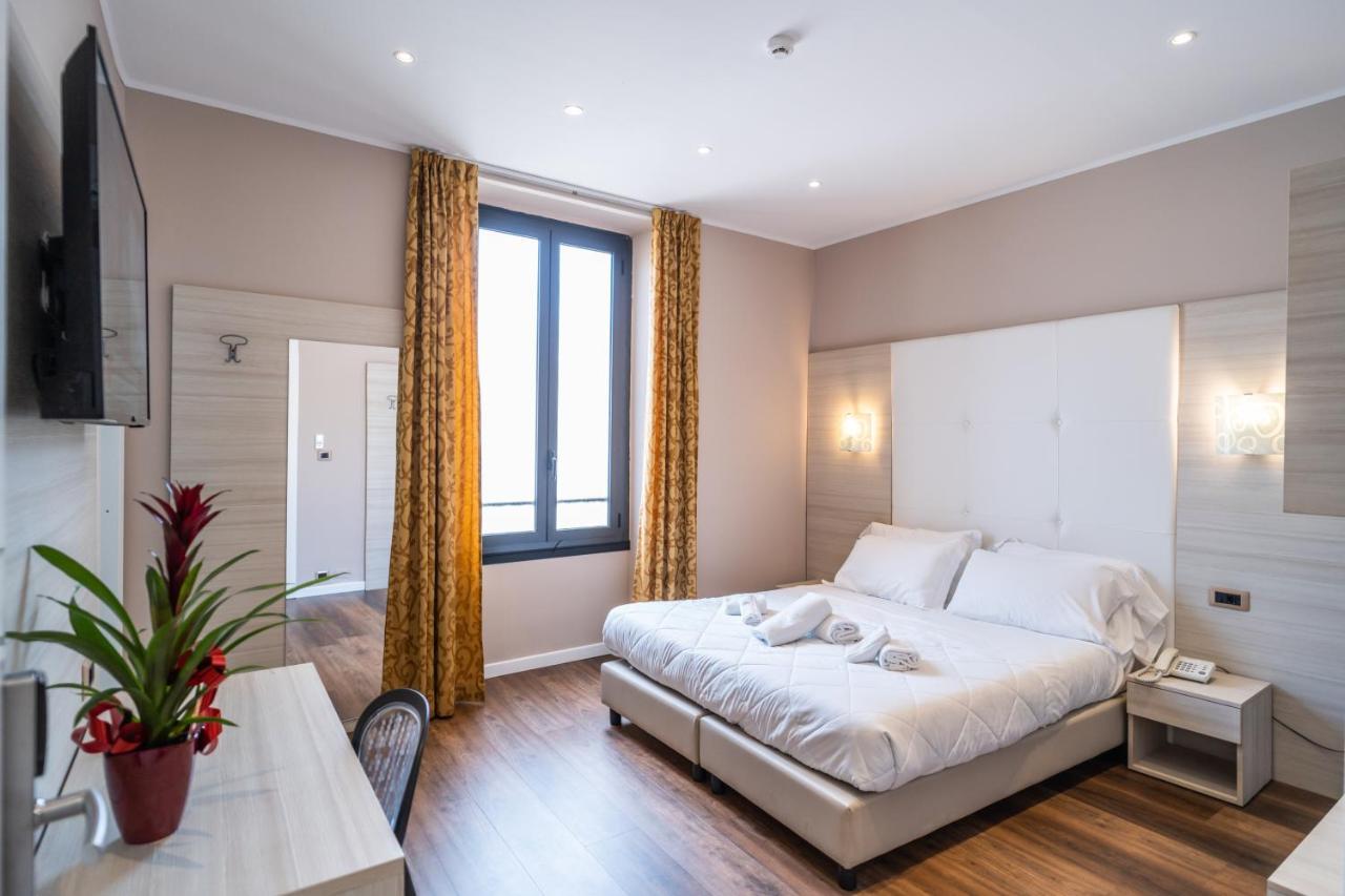 Hotel Globo Suite-Correnti Hotels サンレモ エクステリア 写真